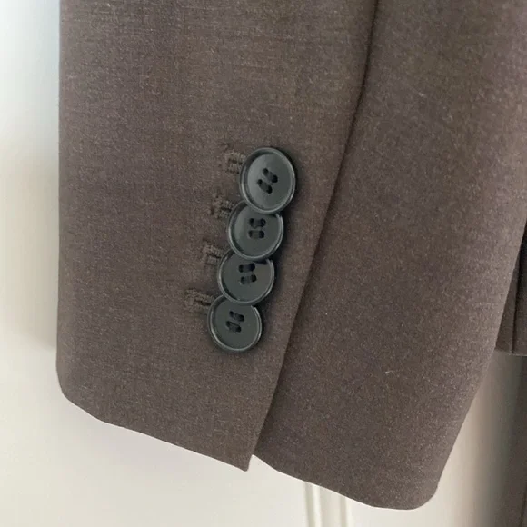 Ann Taylor rich  coffee color women’s pantsuit size 10 P. 87% virgin wool. - Picture 4 of 7